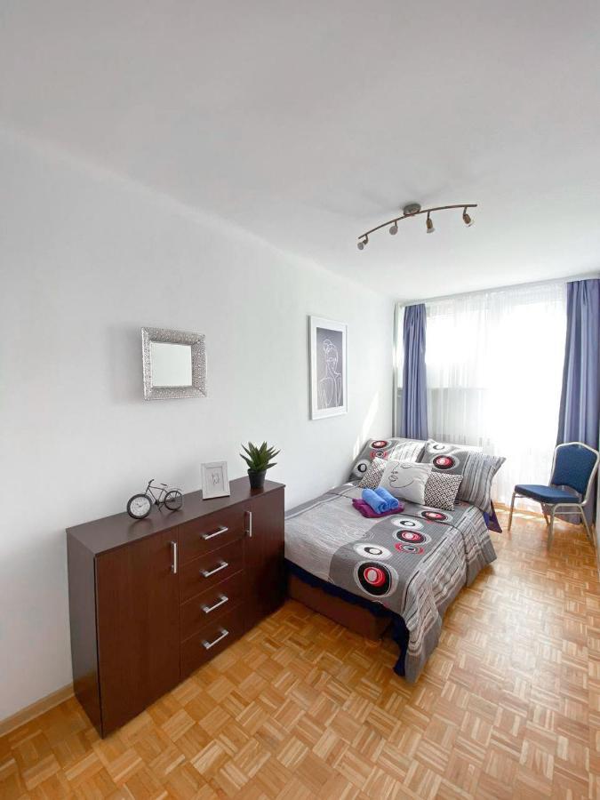 Room №3 Grzybowska 5 The Very Center Of วอร์ซอ ภายนอก รูปภาพ